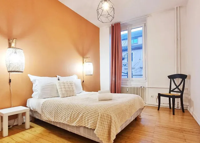 Oiqia • épicure Appartement Colmar